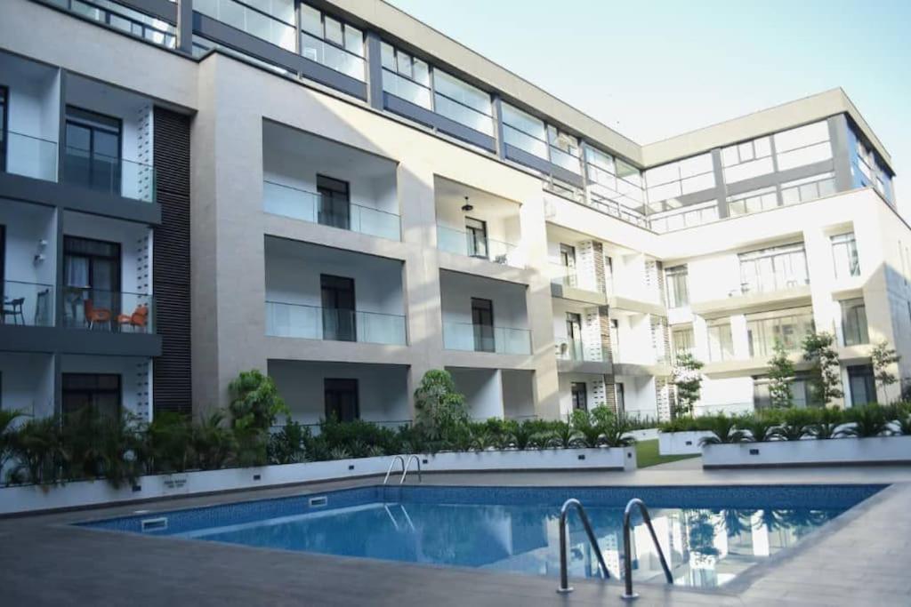 Pool View Apartment @Embassy Gardens Accra Extérieur photo