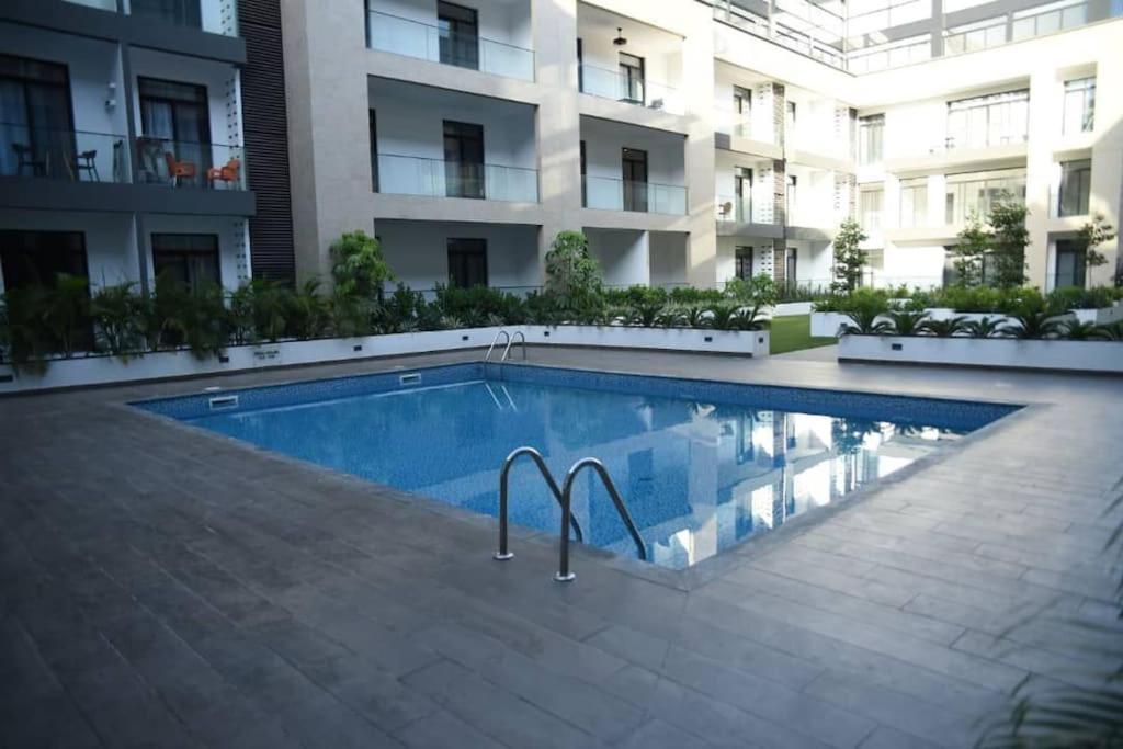 Pool View Apartment @Embassy Gardens Accra Extérieur photo